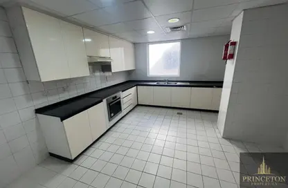 شقة - 3 غرف نوم - 4 حمامات للايجار في 7 غولدن ساندز - منخول - بر دبي - دبي