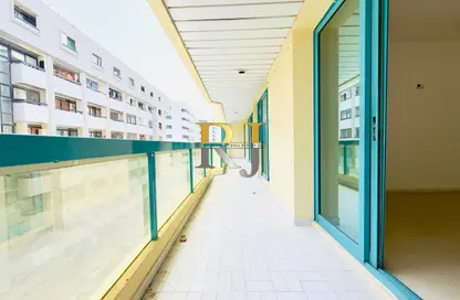 Apartment - 4 Bedrooms - 3 Bathrooms for rent in Mankhool Building - Mankhool - Bur Dubai - Dubai Apartment - 4 Bedrooms - 3 Bathrooms for rent in Mankhool Building - Mankhool - Bur Dubai - Dubai