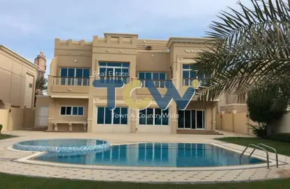 Pool image for: Villa - 5 Bedrooms - 4 Bathrooms for sale in Royal Marina Villas - Corniche Road - Abu Dhabi, Image 1