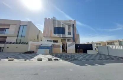 Villa - 5 Bedrooms - 7 Bathrooms for sale in Al Yasmeen 1 - Al Yasmeen - Ajman
