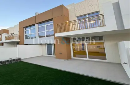 تاون هاوس - 3 غرف نوم - 3 حمامات للبيع في فيلات جست كافالي - اكواليجيا - داماك هيلز 2 - دبي