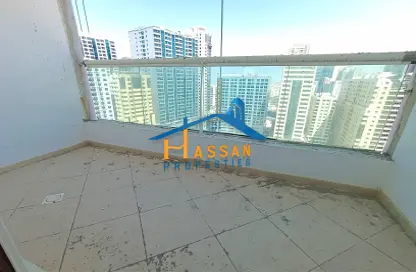 Apartment - 3 Bedrooms - 3 Bathrooms for rent in Al Rund Tower - Al Khan Lagoon - Al Khan - Sharjah