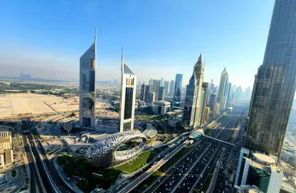 شقة - 2 غرف نوم - 4 حمامات للايجار في بلو تاور - شارع الشيخ زايد - دبي