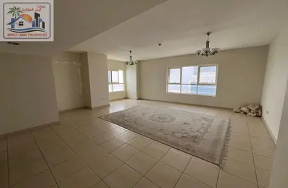 Apartment - 3 Bedrooms - 5 Bathrooms for rent in Al Khan Corniche - Al Khan - Sharjah