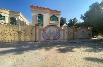 فيلا - 5 غرف نوم - 6 حمامات للايجار في 3 المويهات - المويهات - عجمان