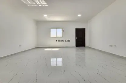 Empty Room image for: Apartment - 1 Bathroom for rent in C2302 - Khalifa City A - Khalifa City - Abu Dhabi, Image 1