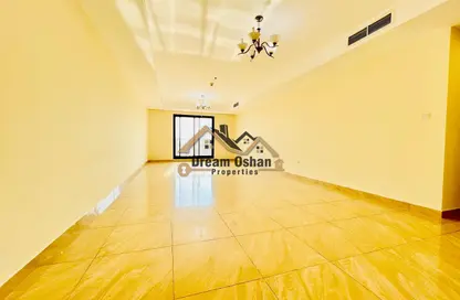 Apartment - 3 Bedrooms - 5 Bathrooms for rent in Riah Towers - Culture Village - Dubai