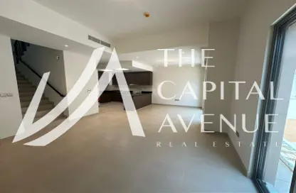 Townhouse - 2 Bedrooms - 3 Bathrooms for rent in Bloom Living - Zayed City (Khalifa City C) - Khalifa City - Abu Dhabi
