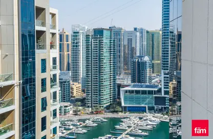 Outdoor Building image for: Apartment - 2 Bedrooms - 3 Bathrooms for sale in Shemara Tower - Marina Promenade - Dubai Marina - Dubai, Image 1