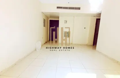 Apartment - 3 Bedrooms - 2 Bathrooms for rent in Muwaileh 3 Building - Muwaileh - Sharjah