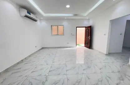 Apartment - 1 Bedroom - 1 Bathroom for rent in Khalifa City A Villas - Khalifa City A - Khalifa City - Abu Dhabi