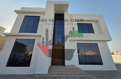 Villa - 5 Bedrooms - 7 Bathrooms for rent in Mushrif Park - Dubai