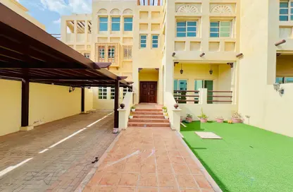 Villa - 5 Bedrooms - 7 Bathrooms for rent in Al Nahyan - Abu Dhabi
