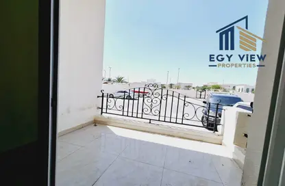 Apartment - 3 Bedrooms - 2 Bathrooms for rent in Shakhbout City - Abu Dhabi