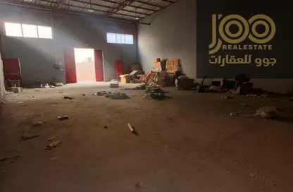 مستودع - استوديو للايجار في أم الثعوب - أم القيوين