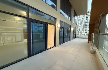 Apartment - 2 Bedrooms - 4 Bathrooms for rent in Al Hattan Residence - Al Raha Beach - Abu Dhabi