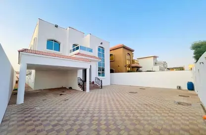 Villa - 5 Bedrooms - 7 Bathrooms for sale in Al Mowaihat 1 - Al Mowaihat - Ajman