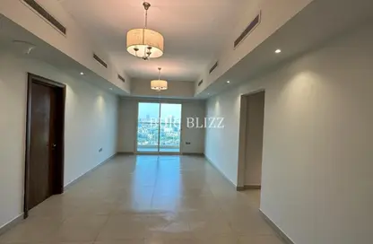 شقة - 3 غرف نوم - 3 حمامات للايجار في دون ريزيدنسي - ديستريكت 17 - قرية جميرا الدائرية - دبي