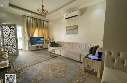 Villa - 4 Bedrooms - 6 Bathrooms for sale in Al Yasmeen 1 - Al Yasmeen - Ajman