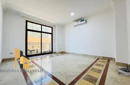 Apartment - Studio - 1 Bathroom for rent in Khalifa City A Villas - Khalifa City A - Khalifa City - Abu Dhabi