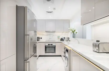 Apartment - 2 Bedrooms - 4 Bathrooms for rent in Al Sultana - Shoreline Apartments - Palm Jumeirah - Dubai