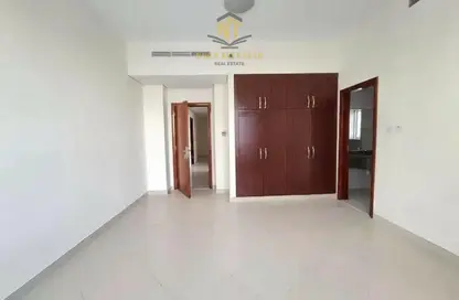 Apartment - 3 Bedrooms - 4 Bathrooms for rent in Al Waha Residence - Al Khan - Sharjah