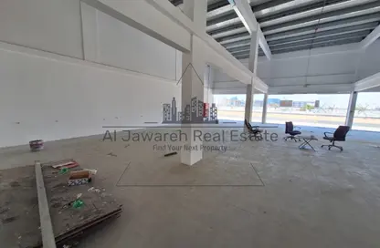 Shop - Studio - 4 Bathrooms for rent in Al Yasmeen 1 - Al Yasmeen - Ajman