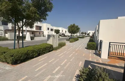 فيلا - 5 غرف نوم - 6 حمامات للايجار في نويا لوما - نويا - جزيرة الياس - أبوظبي فيلا - 5 غرف نوم - 6 حمامات للايجار في نويا لوما - نويا - جزيرة الياس - أبوظبي