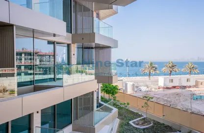 Apartment - 2 Bedrooms - 3 Bathrooms for sale in Ellington Beach House - Palm Jumeirah - Dubai
