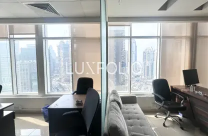 مكتب - استوديو للايجار في برج كلوفر - الخليج التجاري - دبي