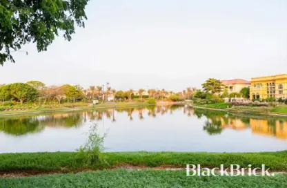 Villa - 4 Bedrooms - 5 Bathrooms for sale in Jumeirah Islands Townhouses - Jumeirah Islands - Dubai