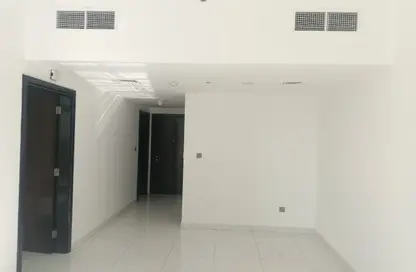 Apartment - 1 Bedroom - 2 Bathrooms for rent in Arabian Gate - Dubai Silicon Oasis - Dubai