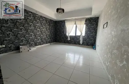 Apartment - 3 Bedrooms - 4 Bathrooms for rent in Al Mamzar - Al Mamzar - Sharjah - Sharjah