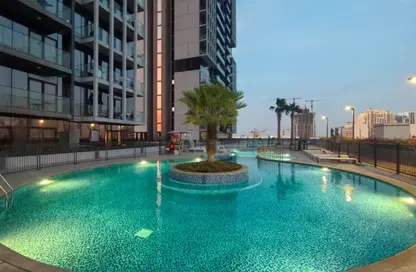 شقة - 1 حمام للايجار في بلوم تاورز بي - ابراج بلووم - الضاحية 10 - قرية الجميرا سركل - دبي