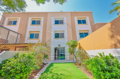 فيلا - 3 غرف نوم - 3 حمامات للايجار في طراز عربي - فيلات الريف - مشروع الريف - أبوظبي