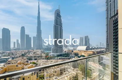 Apartment - 2 Bedrooms - 2 Bathrooms for rent in Burj Royale - Downtown Dubai - Dubai