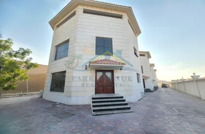 Villa - 4 Bedrooms - 4 Bathrooms for rent in Mohamed Bin Zayed City - Abu Dhabi