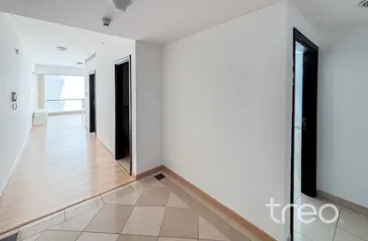 Apartment - 3 Bedrooms - 5 Bathrooms for rent in La Riviera - Dubai Marina - Dubai