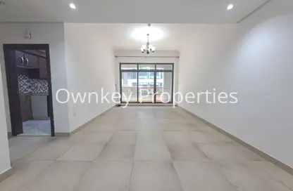Apartment - 2 Bedrooms - 3 Bathrooms for rent in Mankhool - Bur Dubai - Dubai