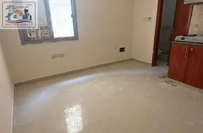 Apartment - Studio - 1 Bathroom for rent in Muweileh Community - Muwaileh Commercial - Sharjah