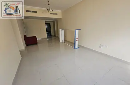 Apartment - 3 Bedrooms - 3 Bathrooms for rent in Muweileh Community - Muwaileh Commercial - Sharjah