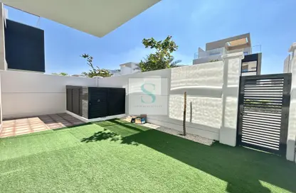 Villa - 5 Bedrooms - 7 Bathrooms for rent in Faya at Bloom Gardens - Bloom Gardens - Al Salam Street - Abu Dhabi