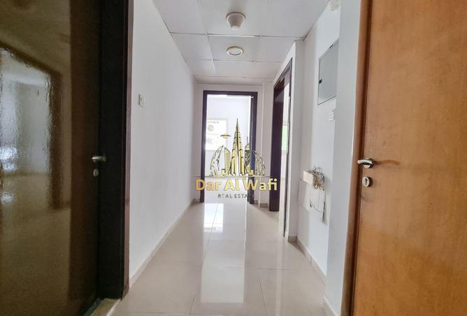 15998234 - صورة العقار 3