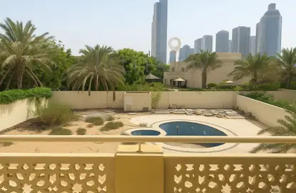 Villa - 5 Bedrooms - 5 Bathrooms for sale in Meadows 2 - Meadows - Dubai