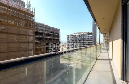Apartment - 2 Bedrooms - 3 Bathrooms for sale in Arista One - Jumeirah Garden City - Al Satwa - Dubai