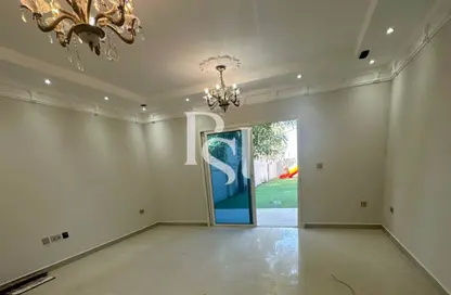 Villa - 2 Bedrooms - 3 Bathrooms for sale in Arabian Style - Al Reef Villas - Al Reef - Abu Dhabi