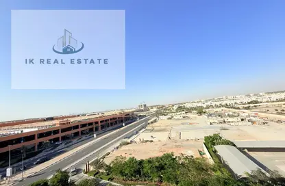 شقة - غرفة نوم - 2 حمامات للايجار في أبتاون الزاهية - الزاهية - تجارية مويلح - الشارقة