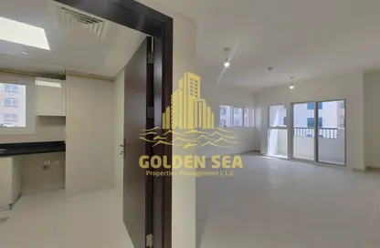 Apartment - 2 Bedrooms - 4 Bathrooms for rent in Al Neem Residence - Rawdhat Abu Dhabi - Abu Dhabi