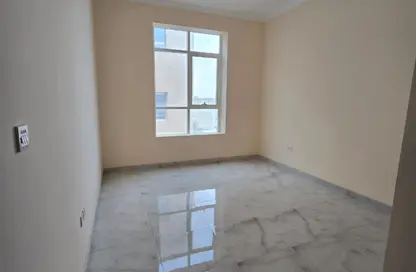 عمارة بالكامل - 8 غرف نوم - 8 حمامات للبيع في النعيمية - عجمان