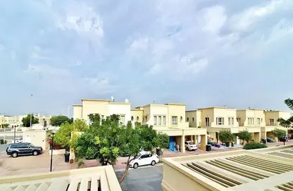 فيلا - 2 غرف نوم - 2 حمامات للايجار في الينابيع 2 - الينابيع - دبي
